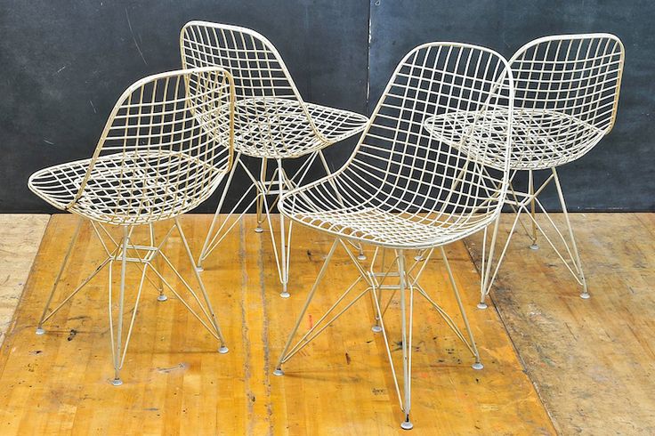 ik heb honger eeuwig kiezen DKW-2 en DKR-2 stoelen Charles & Ray Eames - Designstoelen.org